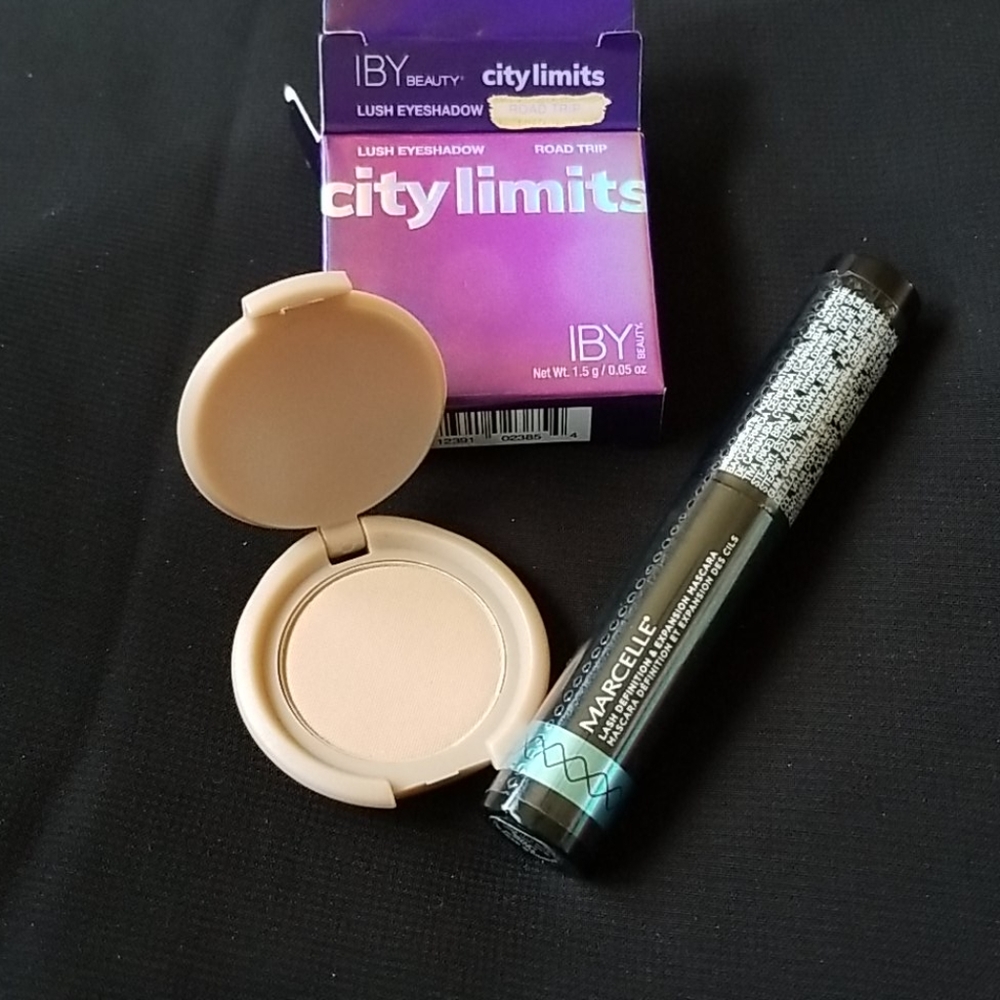 🛍 Eyeshadow and Mascara Bundle